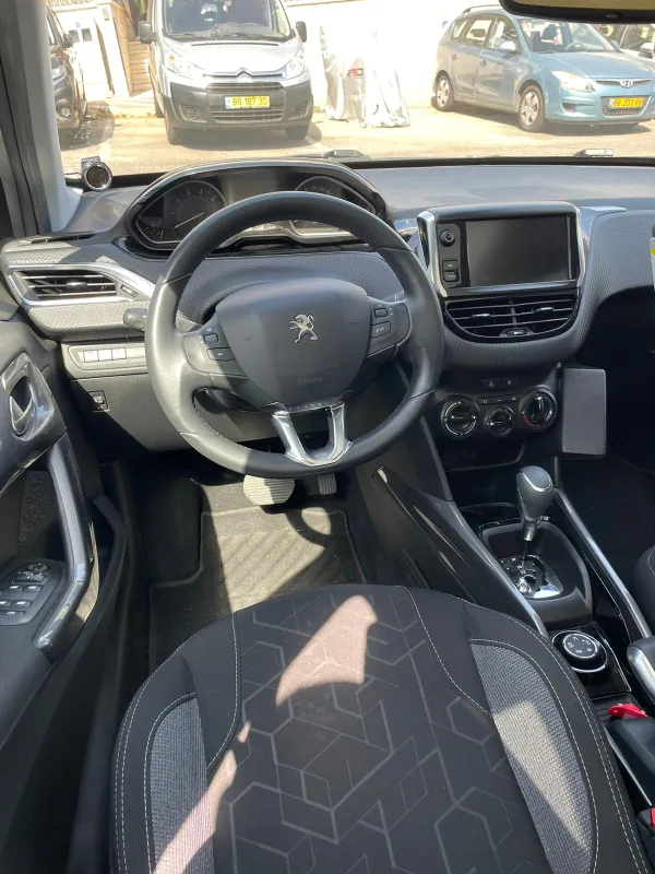 Peugeot 2008 2ème main, 2018, main privée
