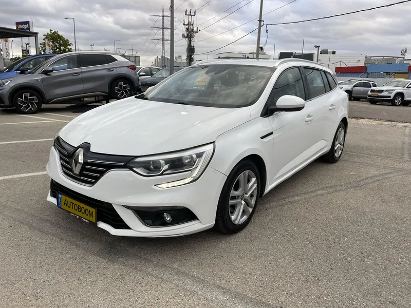Renault Megane 2nd hand, 2020, private hand