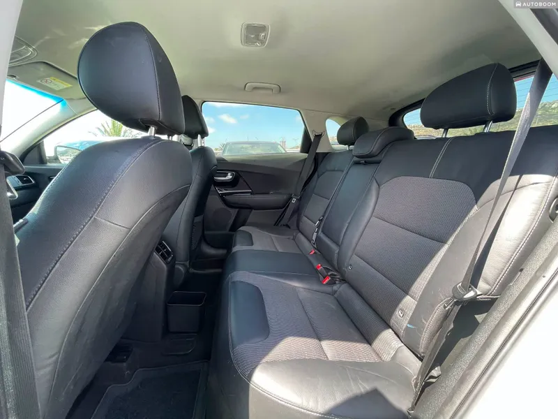 Kia Niro с пробегом, 2017, частная