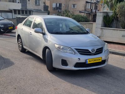 Toyota Corolla 2ème main, 2011, main privée