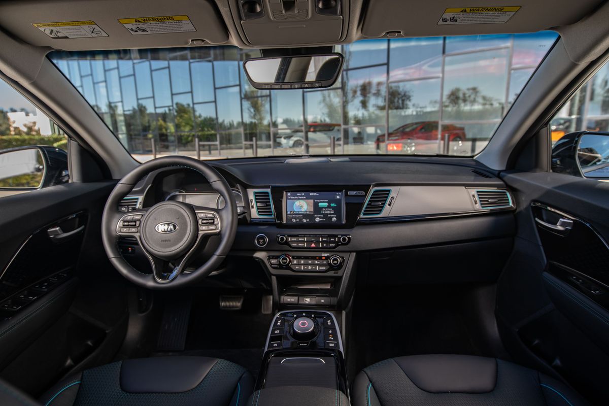 Kia Niro 2019. Front seats. SUV 5-doors, 1 generation, restyling