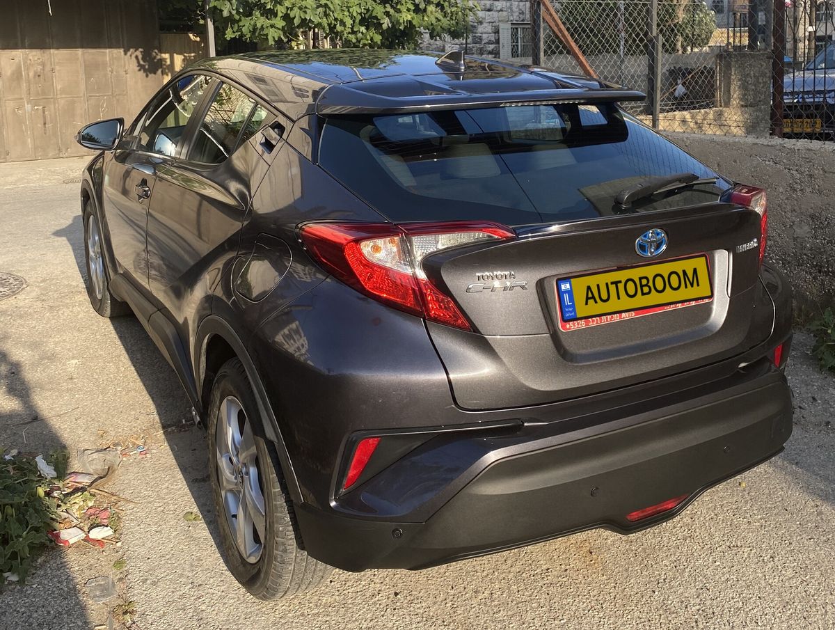 טויוטה C-HR יד 2 רכב, 2019, פרטי