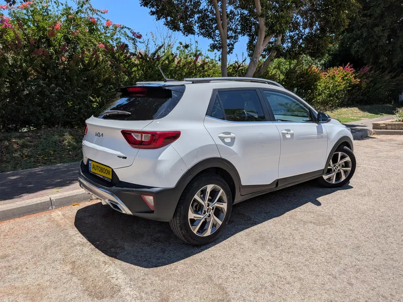 Kia Stonic 2nd hand, 2022, private