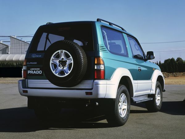 טויוטה לנד קרוזר ‏1996. מרכב, צורה. רכב שטח 3 דלתות, 2 דור