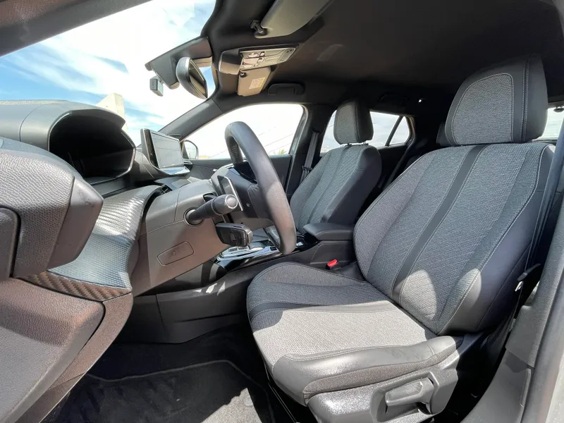Peugeot 2008 2nd hand, 2024, private hand