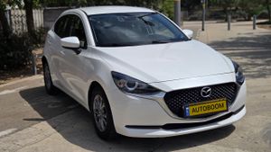 Mazda 2, 2023, фото