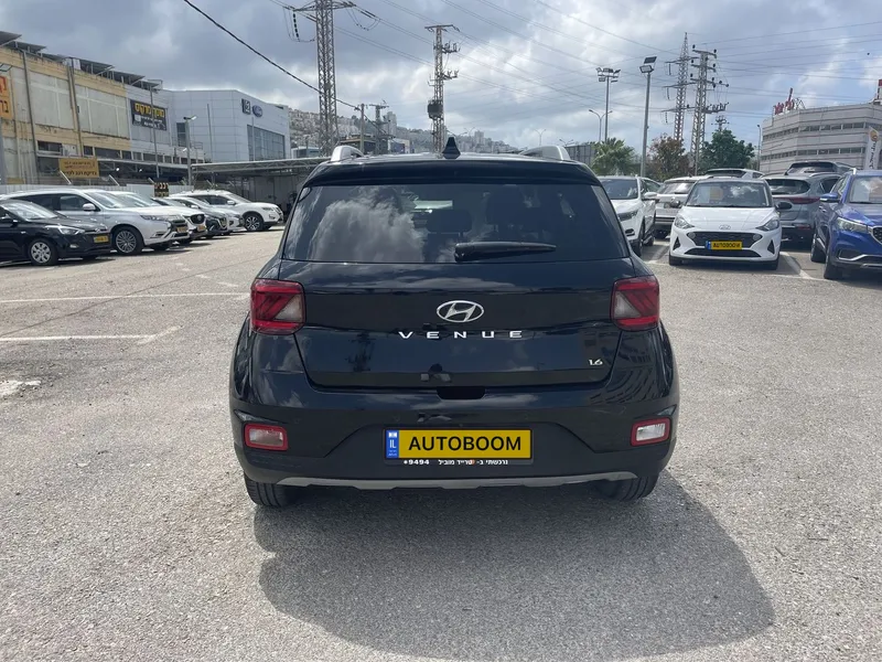 Hyundai Venue 2nd hand, 2022, private hand