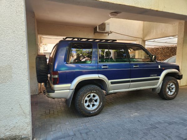 Isuzu Trooper с пробегом, 2002, частная рука