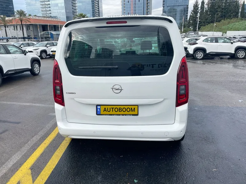 Opel Combo с пробегом, 2022, частная рука