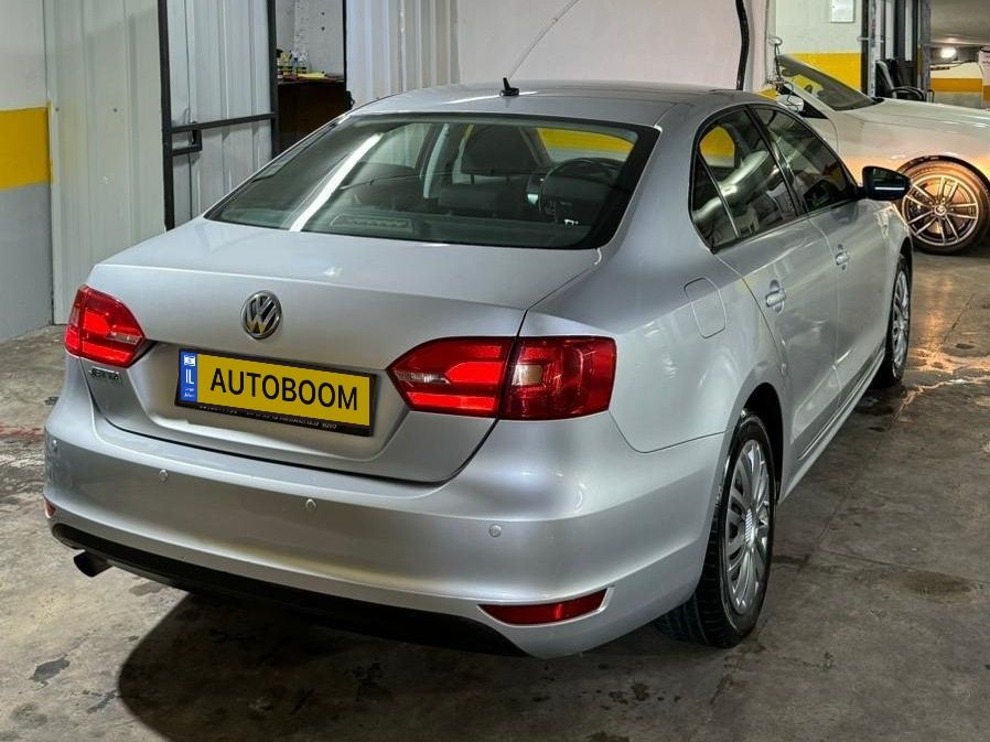 Volkswagen Jetta 2nd hand, 2013, private