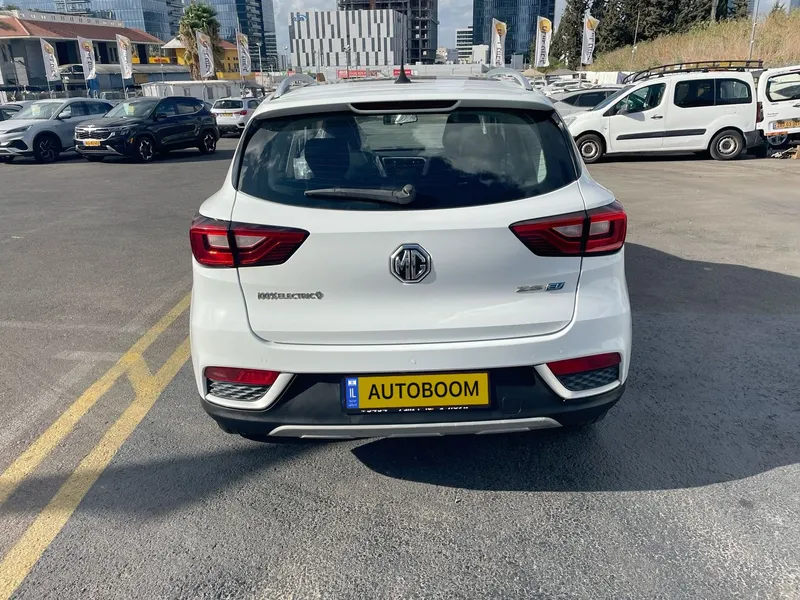 MG ZS 2ème main, 2021, main privée