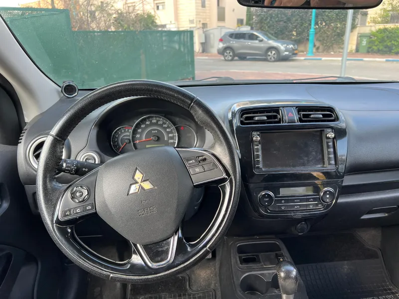 Mitsubishi Space Star с пробегом, 2019, частная рука