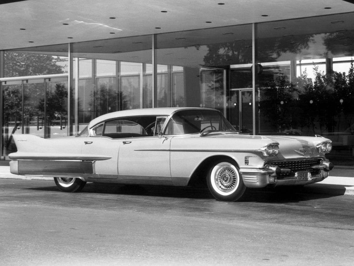 Cadillac Sixty Special 1957. Carrosserie, extérieur. Berline sans pilier central, 6 génération