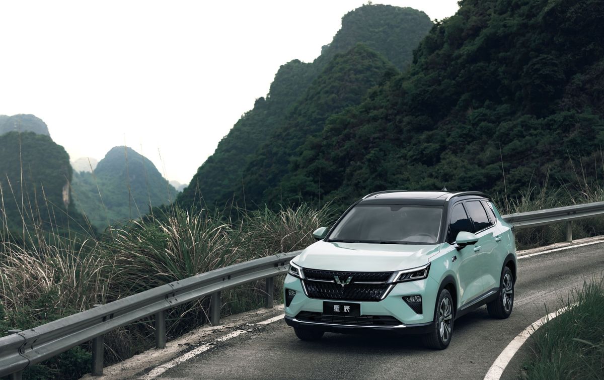 Wuling Xingchen 2021. מרכב, צורה. רכב שטח 5 דלתות, 1 דור