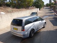 מיצובישי גרנדיס יד 2 רכב, 2009, פרטי