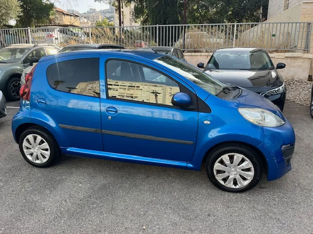 Peugeot 107 2ème main, 2013