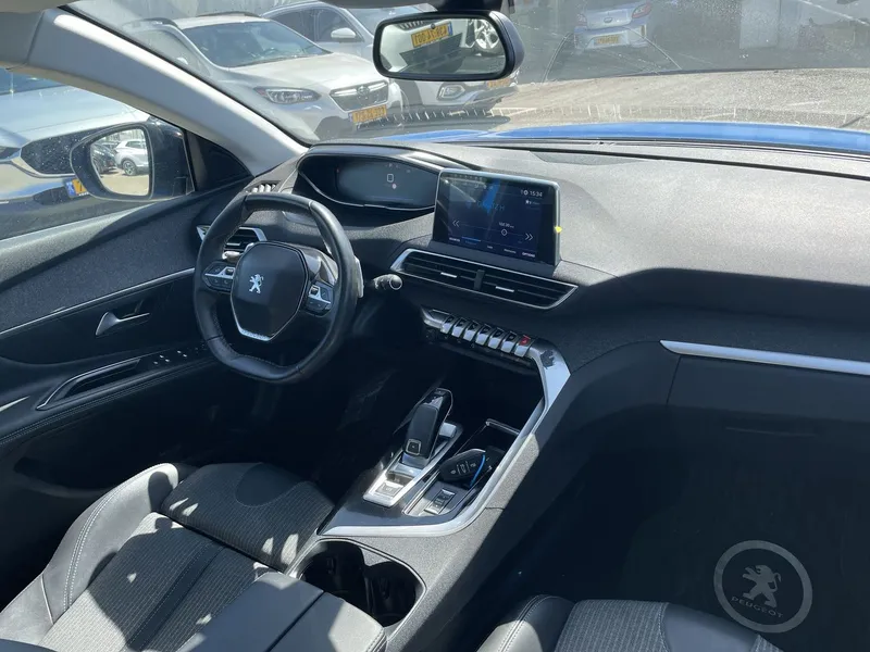 Peugeot 3008 2nd hand, 2023, private hand