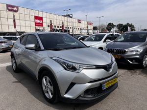 Toyota C-HR, 2019, photo