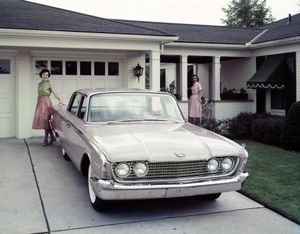 פורד פיירליין ‏1960. מרכב, צורה. סדאן, 3 דור
