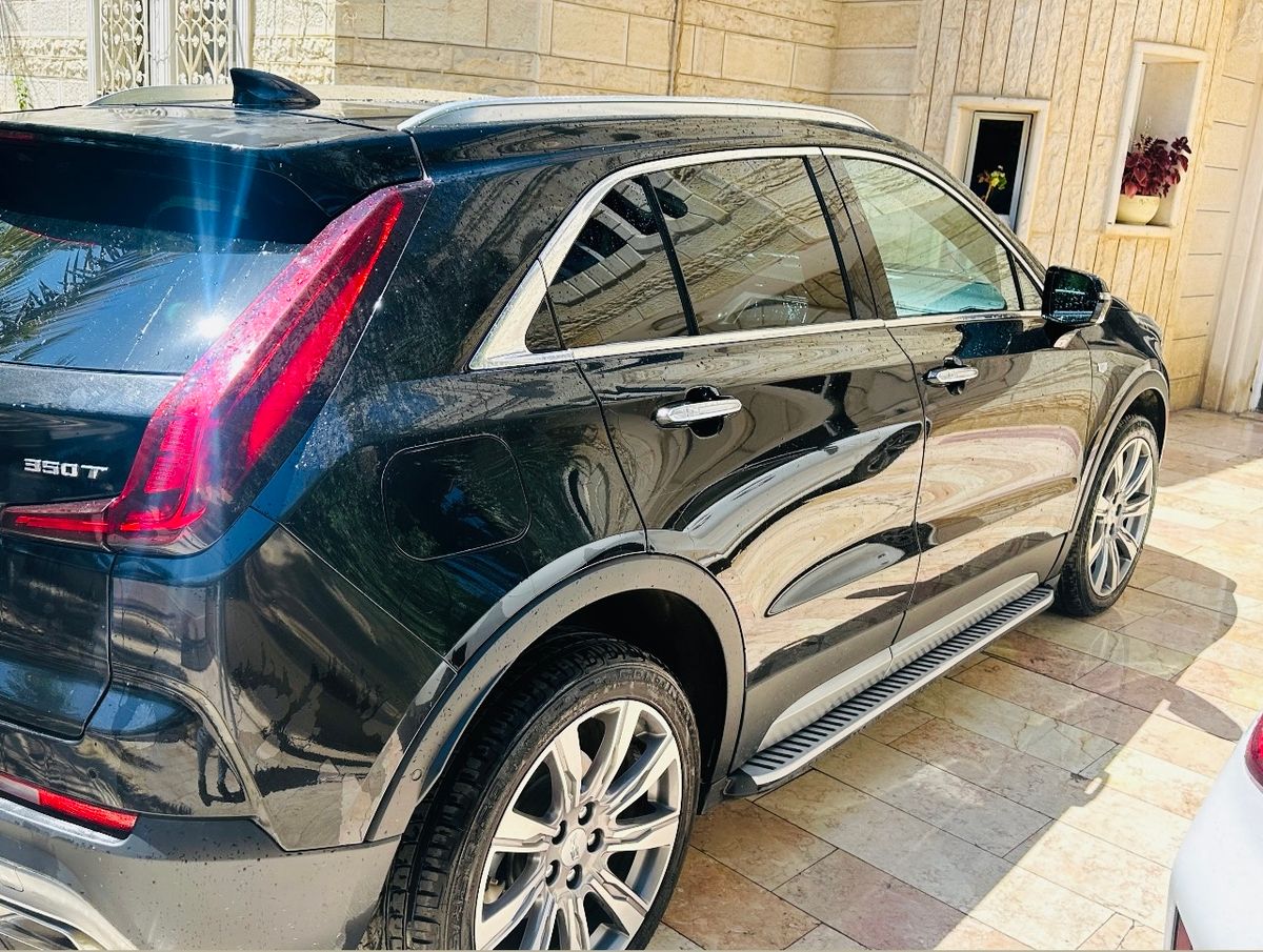 Cadillac XT4 2nd hand, 2022, private hand