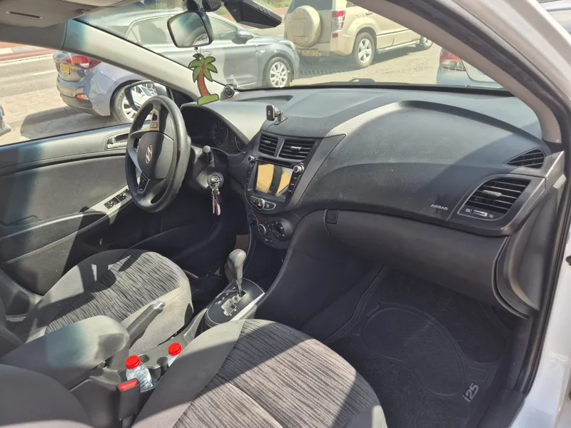 Hyundai i25 2nd hand, 2017, private hand