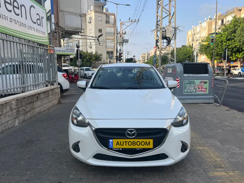 מאזדה 2 יד 2 רכב, 2019