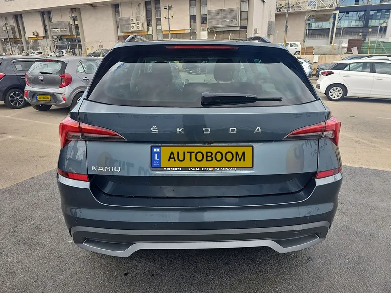 סקודה קאמיק יד 2 רכב, 2021, פרטי