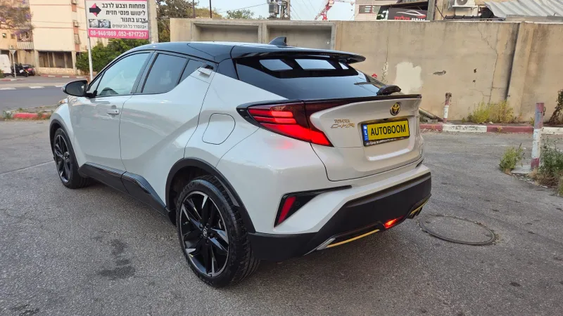 טויוטה C-HR יד 2 רכב, 2021, פרטי