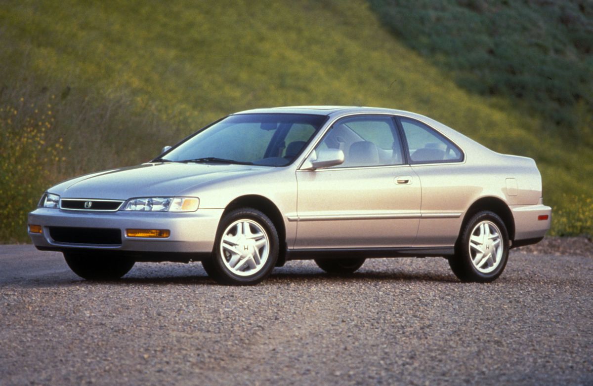 Хонда Аккорд (США) 1995. Кузов, экстерьер. Купе, 5 поколение, рестайлинг