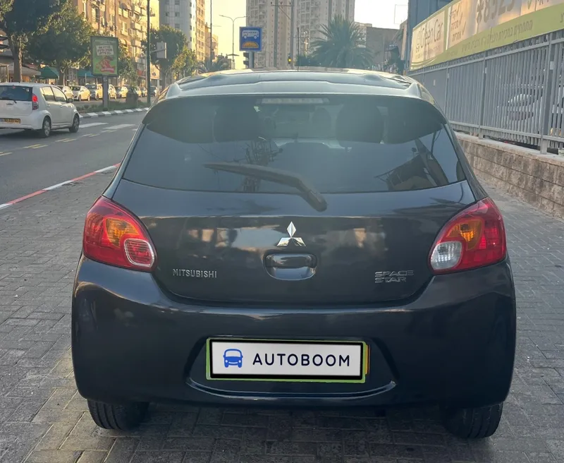 Mitsubishi Space Star 2nd hand, 2014
