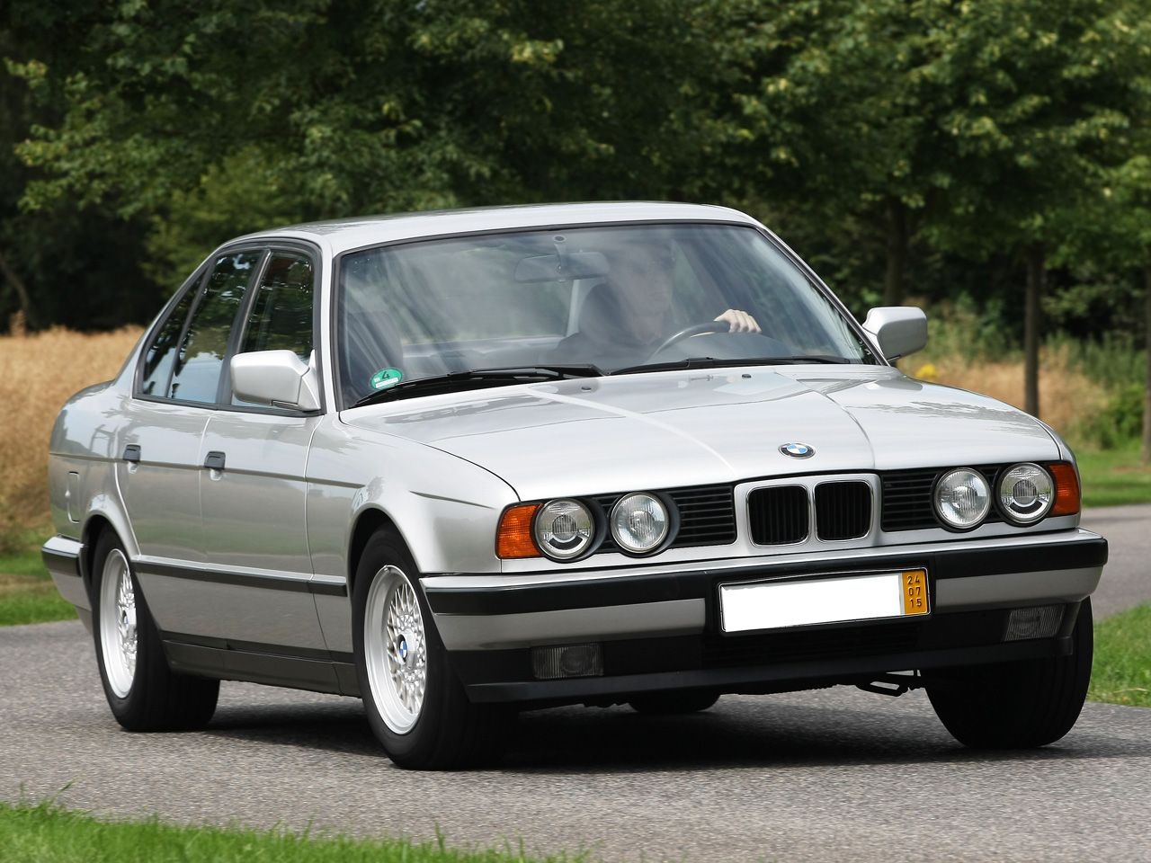 BMW b2