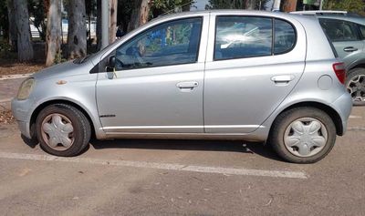 Toyota Yaris с пробегом, 2002, частная рука