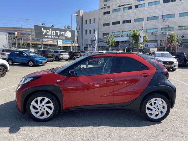 Toyota Aygo 2ème main, 2023, main privée
