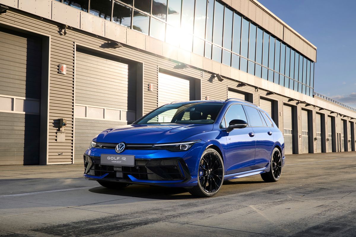 Volkswagen Golf R 2024. Кузов, экстерьер. Универсал 5 дв., 8 поколение, рестайлинг