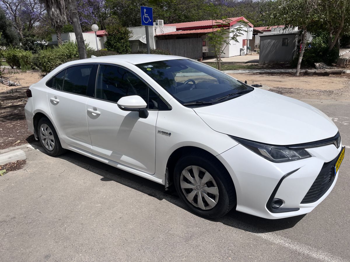 Toyota Corolla 2nd hand, 2019, private hand