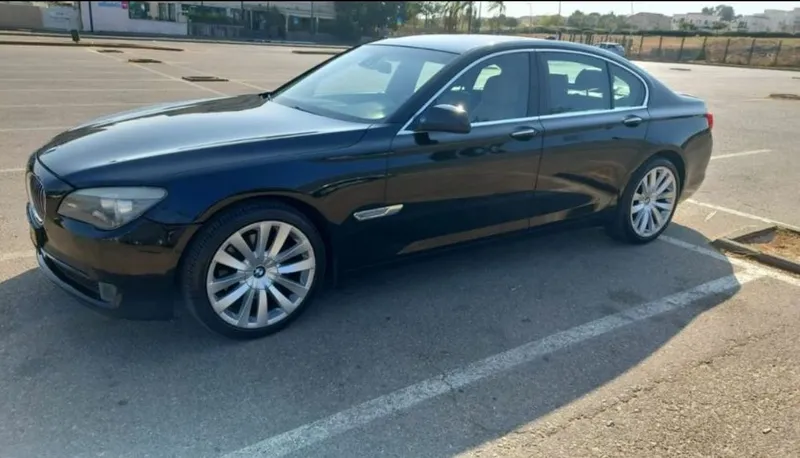 BMW 7 series 2nd hand, 2010, private hand
