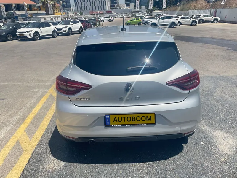 Renault Clio с пробегом, 2022