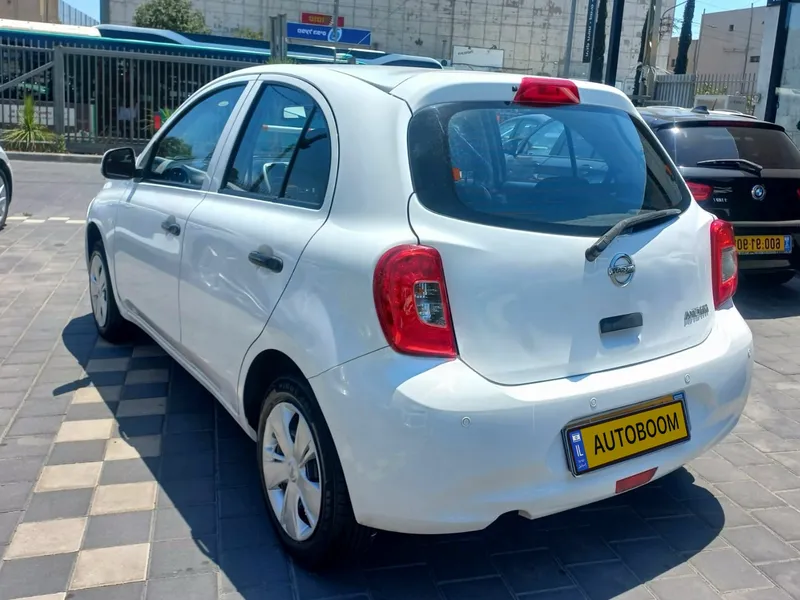 Nissan Micra 2ème main, 2015