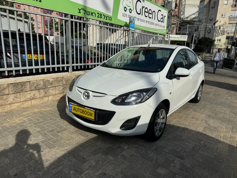 Mazda 2 2nd hand, 2012