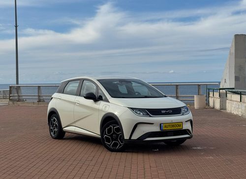 BYD Dolphin, 2023, photo