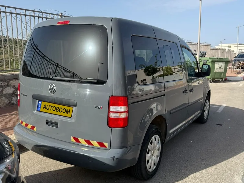 Volkswagen Caddy 2nd hand, 2012, private