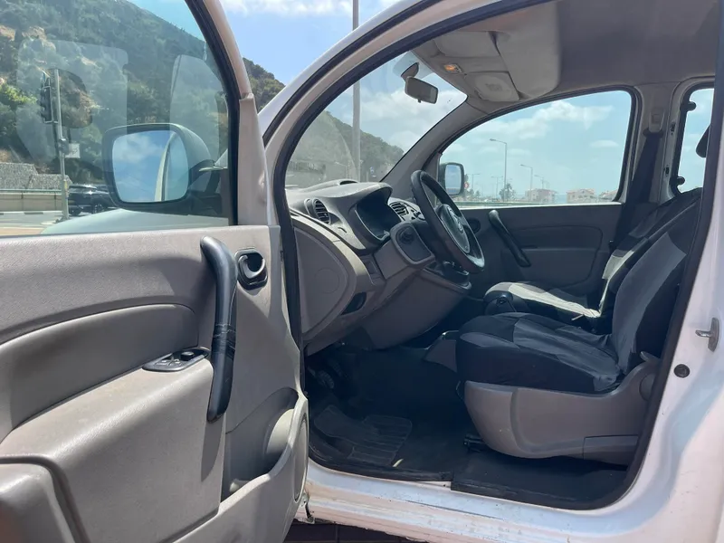 Renault Kangoo с пробегом, 2010, частная рука