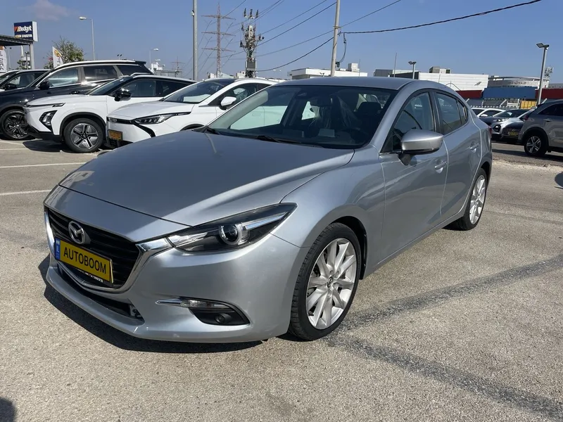 Mazda 3 2ème main, 2017, main privée