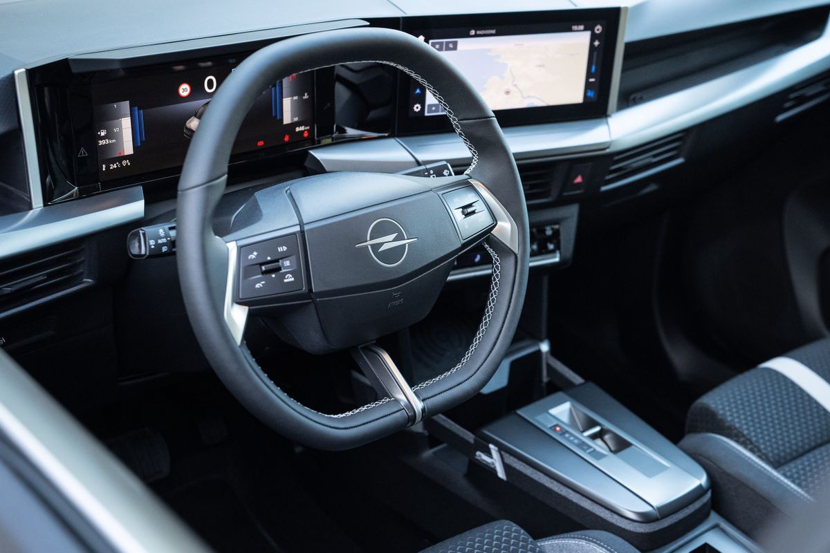 Opel Frontera 2024. Панель приборов. Внедорожник 5 дв., 3 поколение