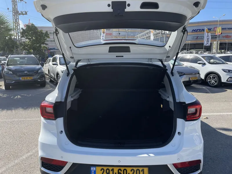 MG ZS יד 2 רכב, 2021, פרטי