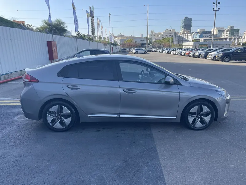 Hyundai IONIQ 2nd hand, 2021