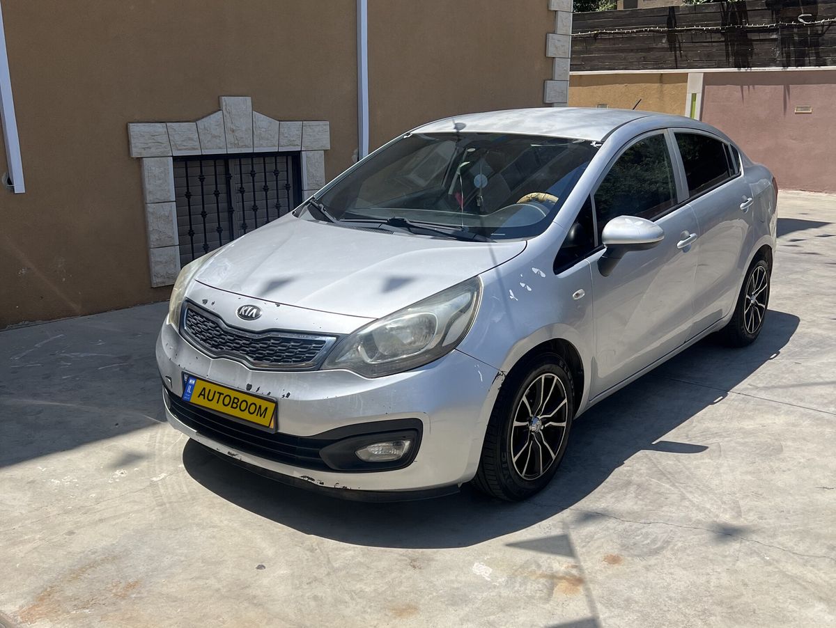 Kia Rio с пробегом, 2012, частная рука