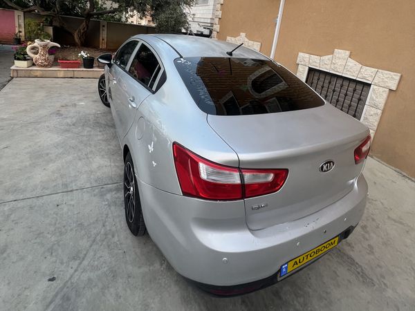 Kia Rio с пробегом, 2012, частная рука