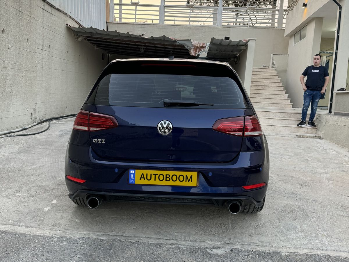 Volkswagen Golf GTI с пробегом, 2018, частная рука