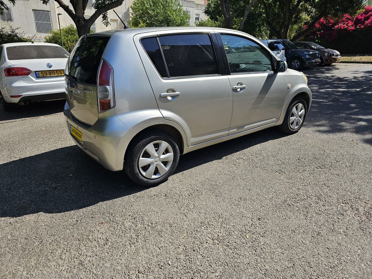 Daihatsu Sirion 2nd hand, 2009, private hand